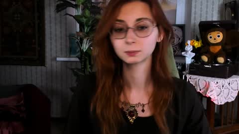 Orianna -  Hi Im into geek culture cosplay crafting LARP games. Shall we play DnD online show from January 2025 03:13:01 PM