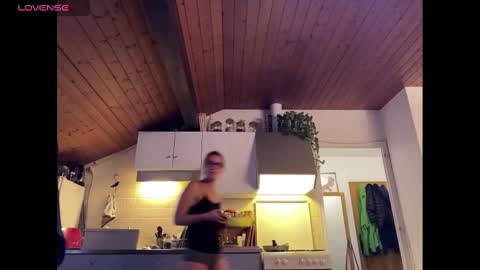 orimalike online show from December 2024 04:40:01 PM