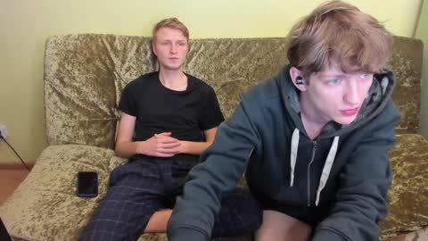 Snapshot of oscar_wildy chatting on December 2024 08:42:01 PM Oscar online show from December 2024 08:42:01 PM