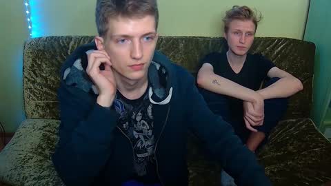 Snapshot of oscar_wildy chatting on December 2024 07:11:02 PM Oscar online show from December 2024 07:11:02 PM