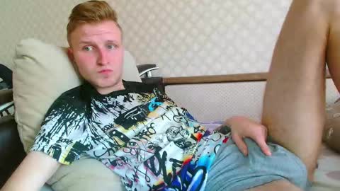Snapshot of oscar_wildy chatting on October 2025 12:39:02 PM Oscar online show from October 2025 12:39:02 PM