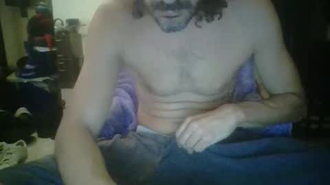 Snapshot of oshaka chatting on October 2025 08:24:02 AM HappyGrower online show from October 2025 08:24:02 AM