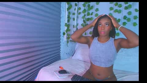 oshun_1 online show from October 2025 09:46:01 PM