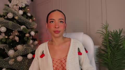 Oshun  online show from December 2024 07:41:02 PM