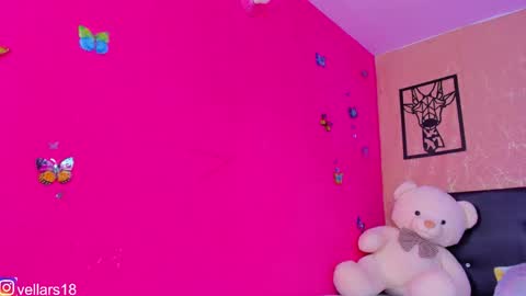 Snapshot of osiris_doll chatting on September 2025 07:52:02 PM vella online show from September 2025 07:52:02 PM