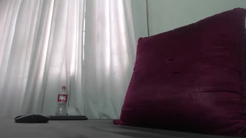 OsirisHills online show from October 2025 01:30:01 PM