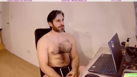 Snapshot of osito_blanco chatting on September 2025 10:53:01 PM Osito Blanco online show from September 2025 10:53:01 PM