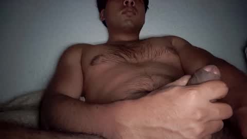 Snapshot of oskr876k chatting on January 2025 12:04:02 AM Oscar L online show from January 2025 12:04:02 AM