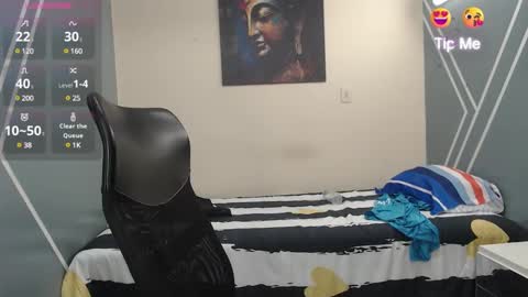 Snapshot of oso_gael chatting on February 2025 05:53:01 PM Bear Gael online show from February 2025 05:53:01 PM