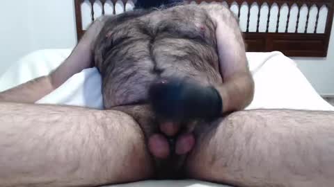 Snapshot of osotfsur chatting on December 2024 09:44:02 PM OsoTFSur online show from December 2024 09:44:02 PM