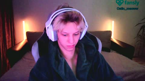 Ostin online show from January 2025 02:57:01 PM