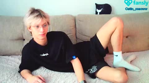 Ostin online show from February 2025 06:10:02 AM