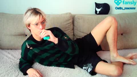 Ostin online show from February 2025 08:38:01 AM