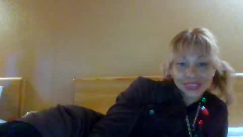Snapshot of otherroomladycc chatting on December 2025 05:50:01 PM otherroomladycc online show from December 2025 05:50:01 PM