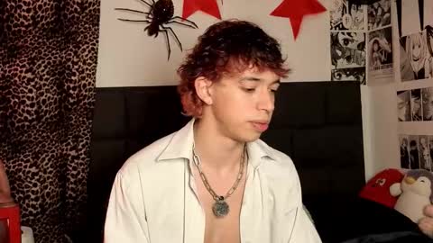 Snapshot of otter_star chatting on December 2025 03:00:01 AM Princces Albert online show from December 2025 03:00:01 AM