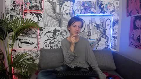Snapshot of otto_williams chatting on September 2025 07:58:02 PM Otto online show from September 2025 07:58:02 PM