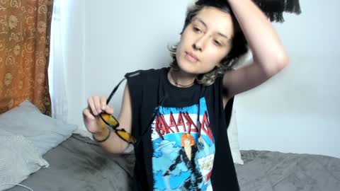 Snapshot of ottoyan_ chatting on December 2024 09:13:01 PM Otto 3 online show from December 2024 09:13:01 PM