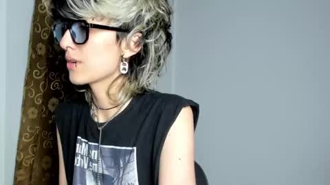 Snapshot of ottoyan_ chatting on December 2024 07:00:01 AM Otto 3 online show from December 2024 07:00:01 AM