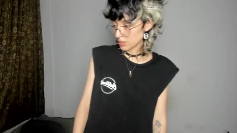 Snapshot of ottoyan_ chatting on February 2025 02:20:02 AM Otto 3 online show from February 2025 02:20:02 AM