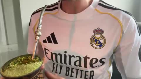 otvaio4  online show from November 2025 04:18:02 PM