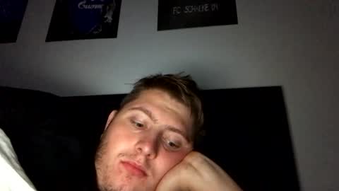 Snapshot of outflayd chatting on November 2025 02:11:01 AM outflayd online show from November 2025 02:11:01 AM