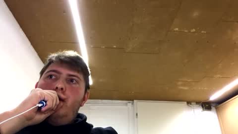 Snapshot of outflayd chatting on December 2025 11:13:01 PM outflayd online show from December 2025 11:13:01 PM