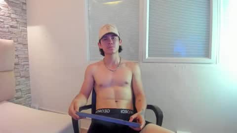 owwn online show from October 2025 05:36:02 AM