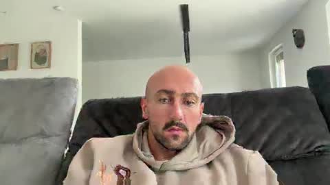 oxlade59 online show from November 2025 12:48:01 PM