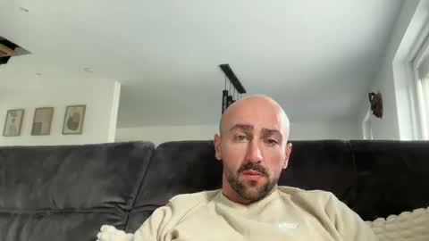 oxlade59 online show from November 2025 11:54:01 AM