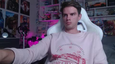 Mike online show from October 2025 12:11:01 PM