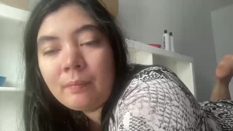 Snapshot of oxovickyoxo chatting on November 2025 05:22:01 PM oxovickyoxo online show from November 2025 05:22:01 PM