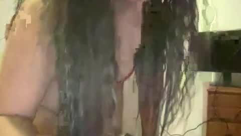 Snapshot of oxovickyoxo chatting on November 2025 12:13:01 AM oxovickyoxo online show from November 2025 12:13:01 AM