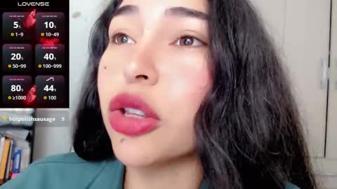 Snapshot of p_o_l_e_t_t chatting on November 2025 02:54:01 AM Jane online show from November 2025 02:54:01 AM