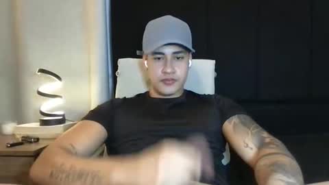 Javi    online show from October 2025 02:53:01 AM