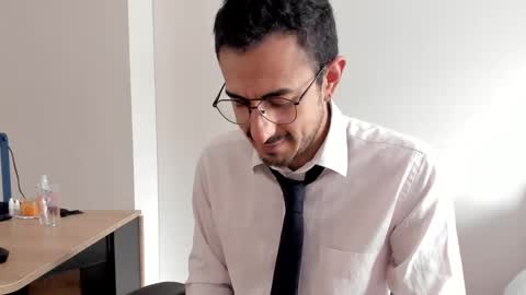 Snapshot of pablo_rincon95 chatting on December 2024 04:29:02 PM pablo rincon95 online show from December 2024 04:29:02 PM