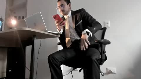 Snapshot of pablo_rincon95 chatting on January 2025 05:33:02 PM pablo rincon95 online show from January 2025 05:33:02 PM