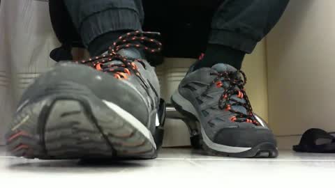 Snapshot of pablomenesssl chatting on February 2025 05:04:02 PM Pablo Meness online show from February 2025 05:04:02 PM