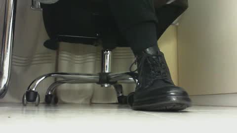 Snapshot of pablomenesssl chatting on February 2025 08:35:02 PM Pablo Meness online show from February 2025 08:35:02 PM