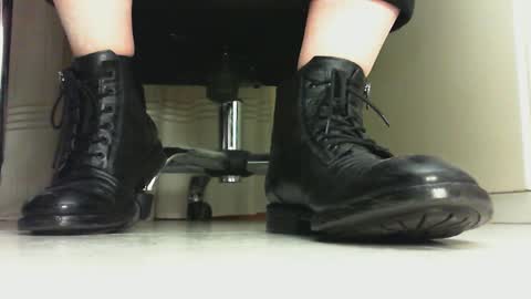 Snapshot of pablomenesssl chatting on February 2025 08:14:02 PM Pablo Meness online show from February 2025 08:14:02 PM