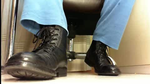 Snapshot of pablomenesssl chatting on March 2025 05:28:02 PM Pablo Meness online show from March 2025 05:28:02 PM