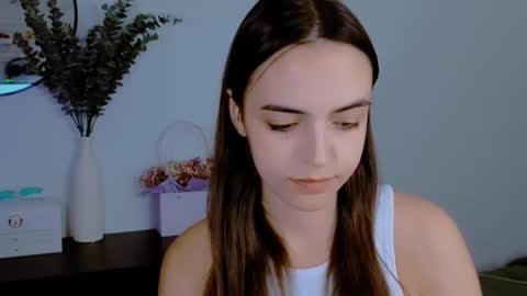 Iris online show from October 2025 10:29:02 PM