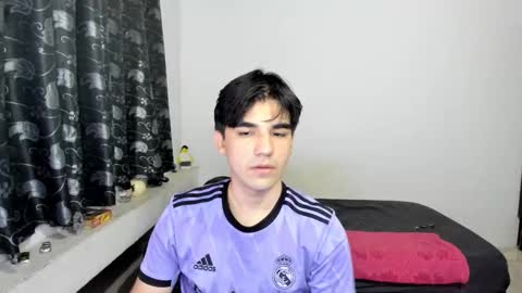 Snapshot of pakun_ chatting on October 2025 02:00:01 AM pakun_ online show from October 2025 02:00:01 AM