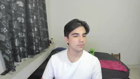 Snapshot of pakun_ chatting on October 2025 01:31:01 AM pakun_ online show from October 2025 01:31:01 AM