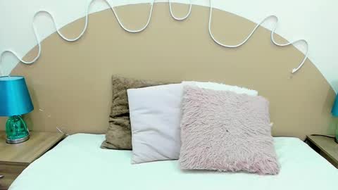 Snapshot of palmer_evans chatting on February 2025 12:37:02 AM P A L M E R online show from February 2025 12:37:02 AM