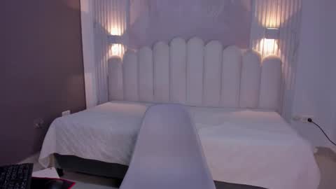 Snapshot of pamela_78_ chatting on October 2025 08:54:02 PM pamela online show from October 2025 08:54:02 PM