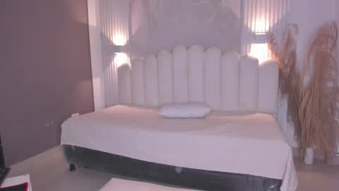 Snapshot of pamela_78_ chatting on November 2025 08:00:01 PM pamela online show from November 2025 08:00:01 PM