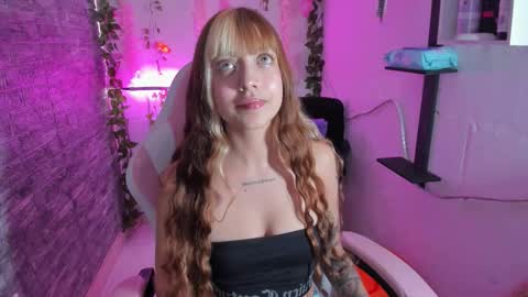 Snapshot of pamelajhonsom chatting on November 2025 09:04:01 PM pamelajhonsom online show from November 2025 09:04:01 PM