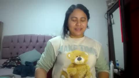 pamelitamartin online show from October 2025 02:56:01 PM
