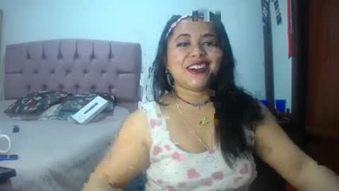 pamelitamartin online show from October 2025 02:04:02 PM