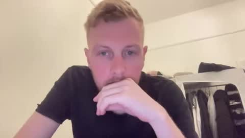 Pancakeroll online show from December 2024 11:02:01 AM